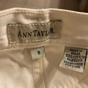 Vintage size 8 100% cotton Ann Taylor white denim pants.